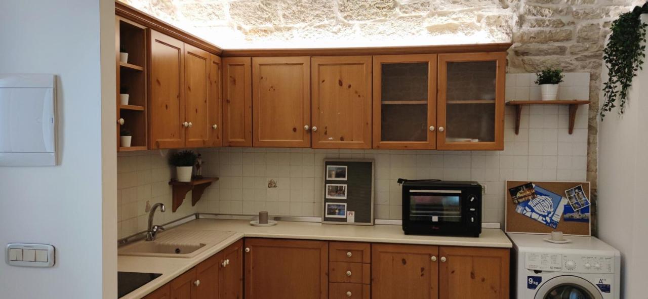 Апартаменты Pietraviva Housing Мольфетта Экстерьер фото